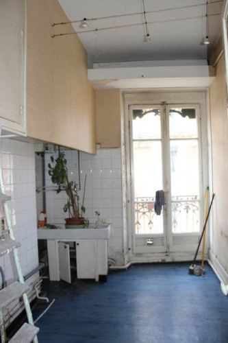 Rnovation d'un appartement de type haussmannien quartier St Etienne (Chantier en cours) : cuisine avant