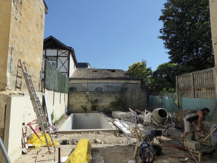 Une maison bourgeoise devient familiale 2017 : P1010452.JPG