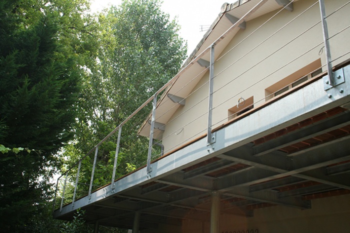 Restructuration partielle d'une maison et cration d'une terrasse haute : ext4