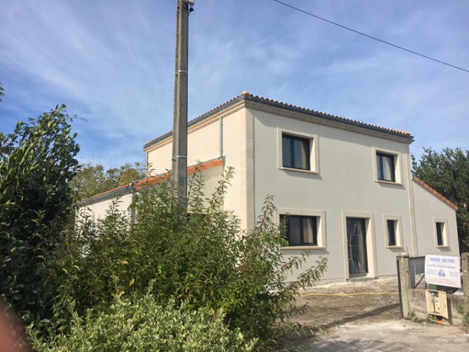 Réhabilitation totale, extension et surélévation d'une habitation existante MERIGNAC